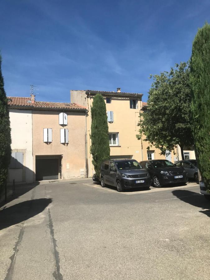 Appartement Climatise Au Pied Du Mont Ventoux Malemort-du-Comtat Extérieur photo
